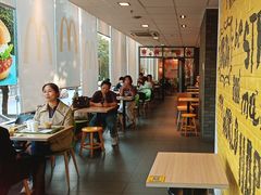 -麦当劳(伟城广场店)