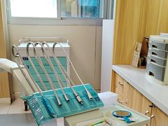 -上海仁爱医院口腔科 · 种植