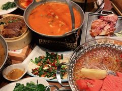 -老滇山寨•云南特色菜•地方菜•民族风情歌舞表演(金碧店)