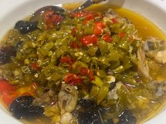 酸辣椒蒸鸡-西江红·株洲本地菜(滨江南路店)