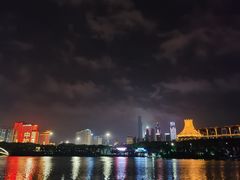 -樾餐厅泰式海鲜火锅(民歌湖店)