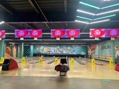 -极限PLAY运动娱乐新世界·团建派对潮玩休闲馆·室内蹦极高空游乐园