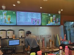 -奈雪的茶(青岛卓悦里INTOWN店)
