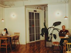 -Cafe Villa