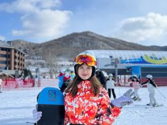 -中旅松花湖滑雪场