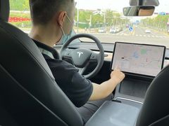 -TESLA 特斯拉(深圳观澜特斯拉直营钣喷中心)