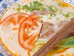 -张氏宽窄巷成都名小吃(华发新天地店)