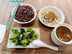 -老乡鸡(东方广场店)