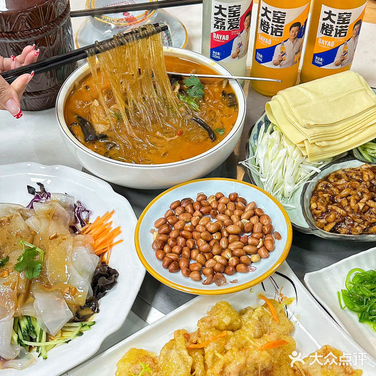 石狮这家东北铁锅炖不会还有人没吃过吧❗️