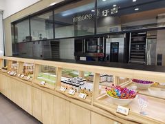 面包甜点陈列柜-仟吉KenGee(西子花苑店)