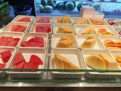 -涨巢·潮玩水疗局