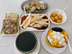 腩汁猪肠粉-芬芳甜品(同福路店)