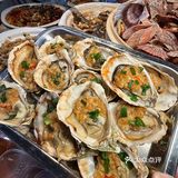 大连坠有特色的海鲜烧烤~有趣又好吃！！