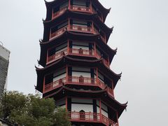-绳金塔