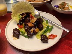 黑金雪花牛肉粒-上海和平饭店龙凤厅 Dragon Phoenix
