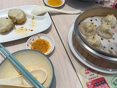 -小杨生煎(金山百联购物中心3楼店)