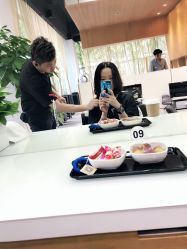 -CARR SALON