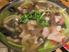 -先启半步颠小酒馆(常熟万达广场店)