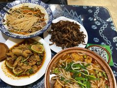 -云南李记罐罐米线饵丝小吃(汉中门金鹰店)