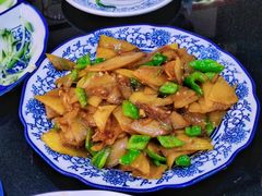 孜然过油土豆片-一锅厨东北水饺店(厦大店)