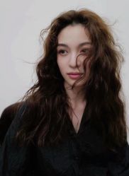 -十六番发型师事务所