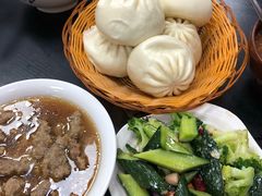 -郑家包子牛肉拉面(尚勤路店)