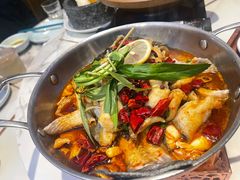 -菌自由丨野生菌火锅特色庭院餐厅(丽江古城店)