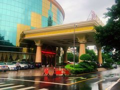 -深圳君逸国际酒店(龙岗横岗塘坑地铁站店)