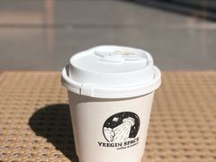-YEEGIN COFFEE也径咖啡