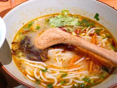 -百春原湖南牛肉粉(百联世纪店)