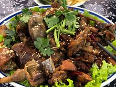 -八两八金·莱芜特色炒鸡(市南漳浦路店)