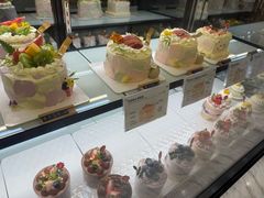-花花卷卷·鲜食蛋糕(泉屋店)