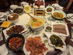 -蔼若春.传承三十年云南菜(金碧公园店)