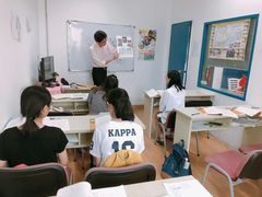 -成都濑川外国语学校