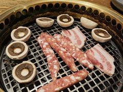 -肉魁屋·烧肉·烧鸟·酒场(高新店)
