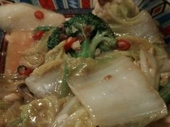 -华凌牛庄西餐厅(乌鲁木齐华凌美爵大饭店)