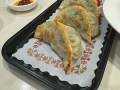 -乜都得港式茶楼(天贵路店)