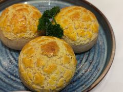 酥皮叉烧包-白天鹅宾馆-宏图府餐厅