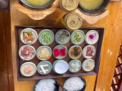 -桥香园过桥米线(国贸店)
