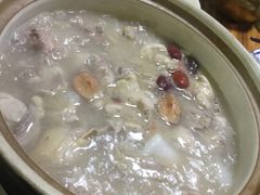 -大富蚝乌东哥饭店·石锅鱼杂·柠檬鸭(革新路店)