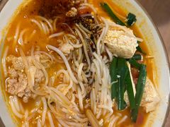 -叁窝雀·云南小锅米线(万象汇店)
