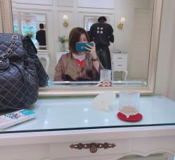 -e hair salon