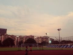 -燕子岗体育场