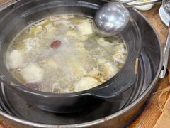 -濠轩阁特色生蚝火锅(水湾路店)