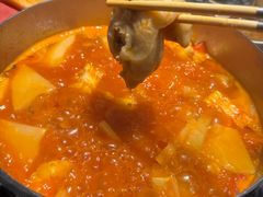 -尚尚仙·酸汤猪手·猪肚鸡火锅(华联万柳购物中心店)