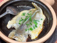 招牌香焗黄花鱼-啫火啫啫煲·顺德干蒸(壹海城店)