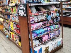 -全家便利店(崂山路四店)