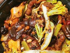 -辣尚瘾·烤鱼·新川菜(交大直营店)