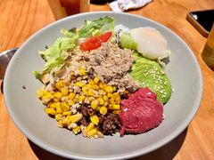 -POKEE VIA&Brunch·维娅(重庆来福士店)