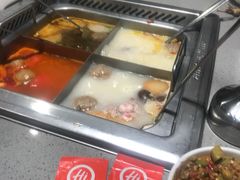 四拼锅底-海底捞火锅(奉化银泰店)